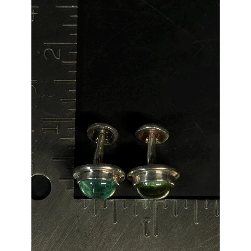 Unbranded sterling silver